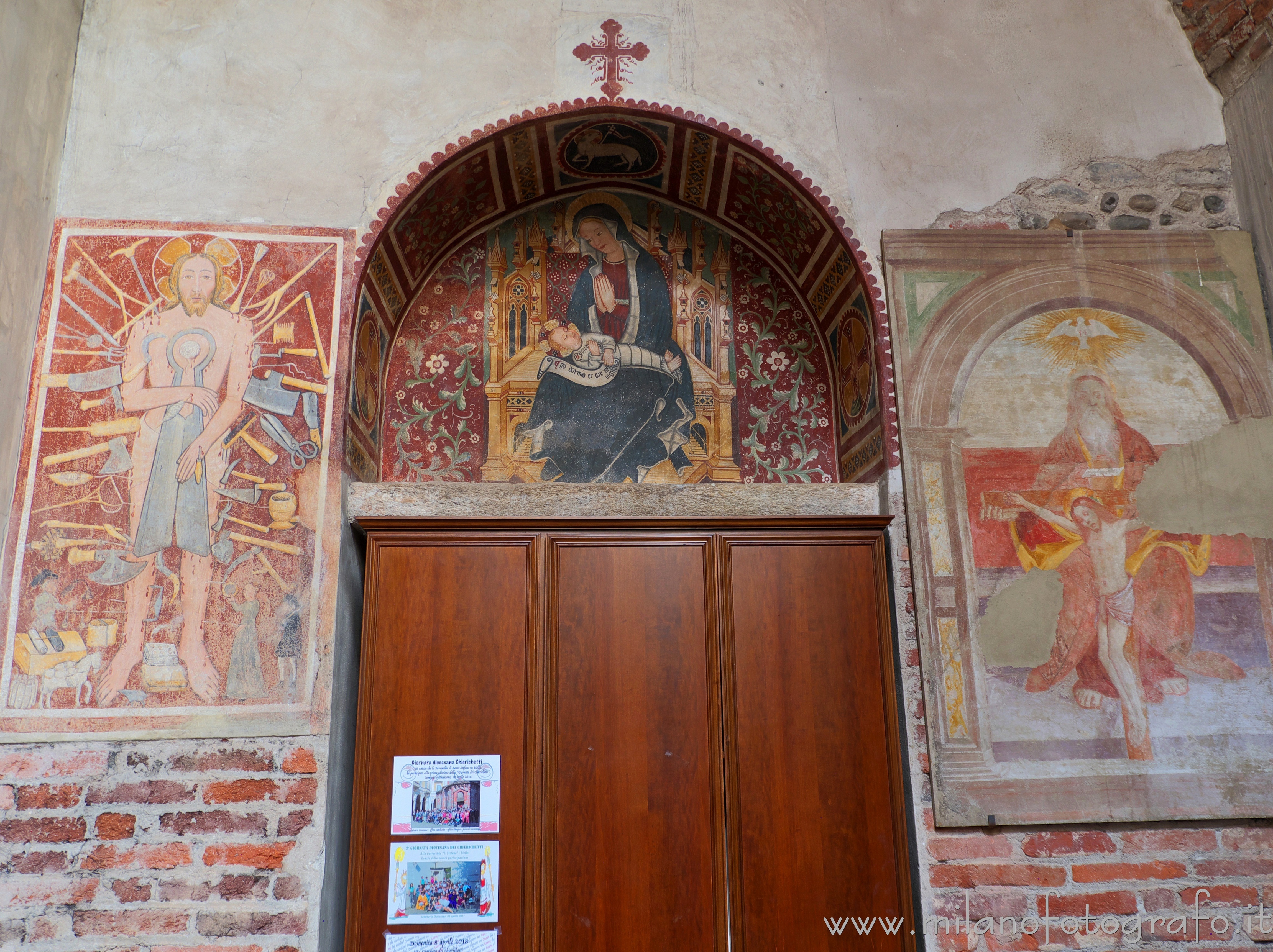 Biella (Italy) - Wall with gothic frescoes in the Cathedral of Biella - Full resolution picture